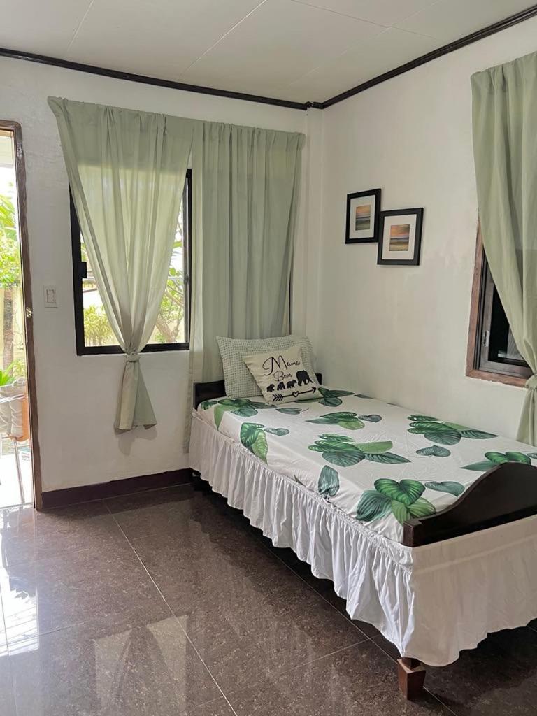 Panagsama Holiday Cottage Moalboal Kültér fotó